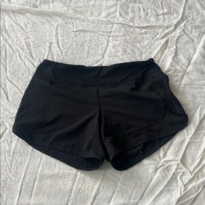 Rabbit Women's Small Black Athletic Shorts 3 In